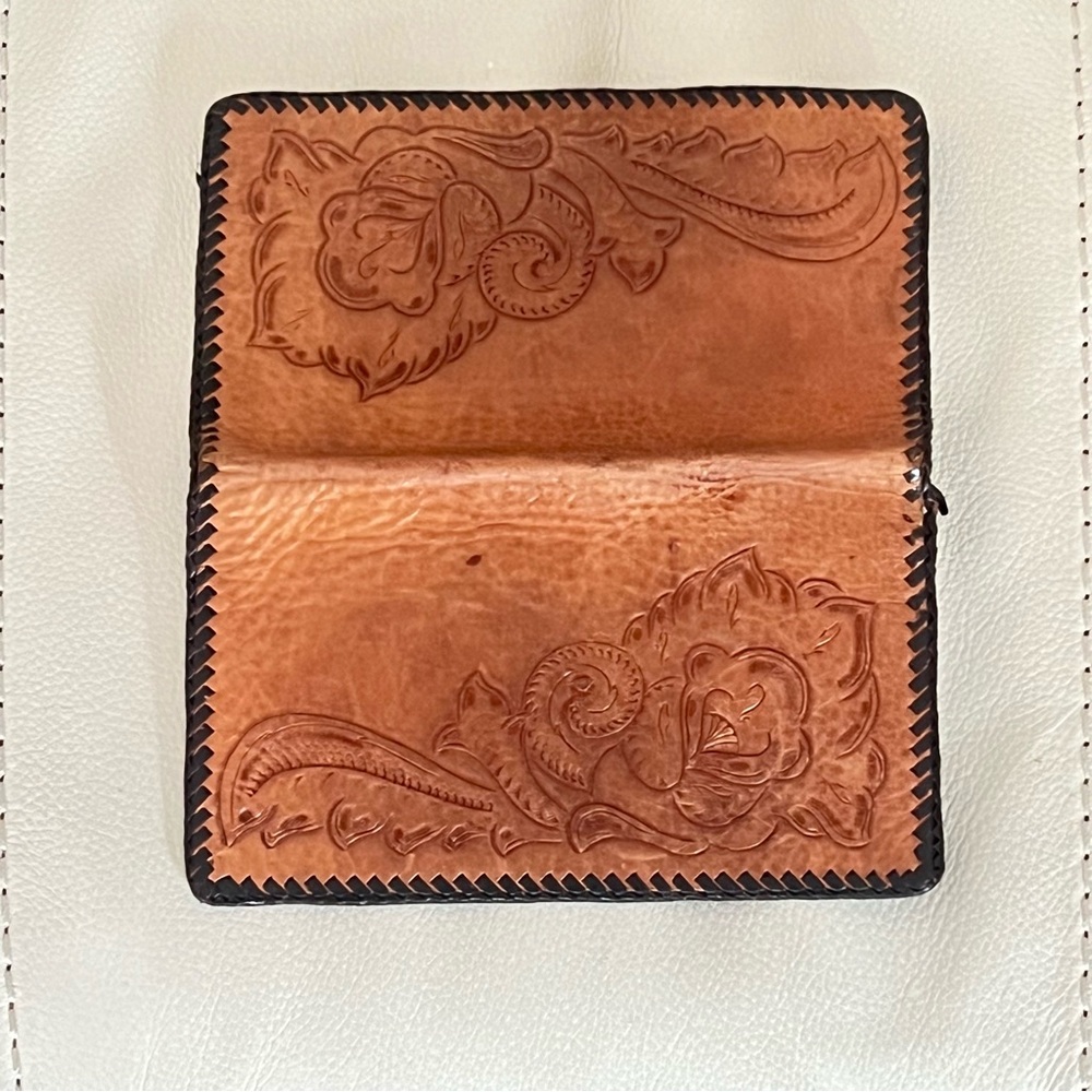 Tooled Leather Wallet Western Floral Embossed Brown Boho Retro Checkbook - Picture 4 of 12